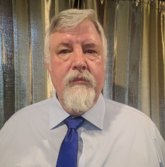 Head Shot of Chris Thompson