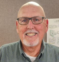 Head Shot of Mark Faust