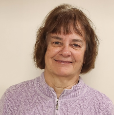 Head Shot of Patty Pickula